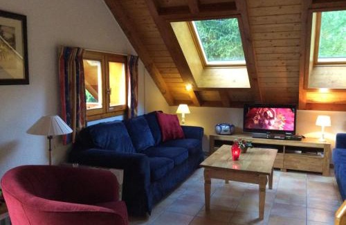 Vaujany Ski Chalet | Cozy Mountain Chalet in Oz en Oisans - Pet Friendly Escape