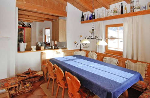 Konigsleiten Ski Chalet | Rated 10/10: Family-Friendly Chalet in Königsleiten