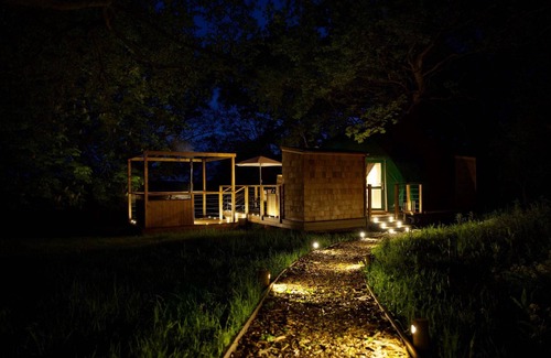 Chiddingstone Hoath Ski Chalet | Chalet in Kent with Hot Tub & Countryside Views