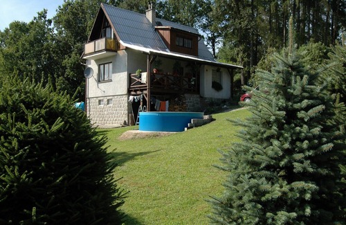 Ktova House | Ideal Retreat: House with Pool and Fenced Garden