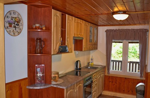 Krasna Lipa Ski Chalet | Perfect Retreat: Fenced-in Home on the Shore with Amenities