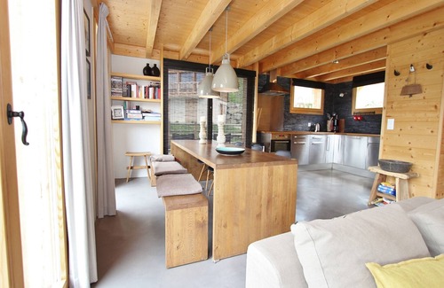 Riddes Ski Chalet | Relaxing Chalet in La Tzoumaz with Spa and Sauna
