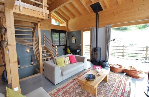 La Tzoumaz Ski Chalet | Inviting Chalet in La Tzoumaz with Sauna & Child-Friendly Features