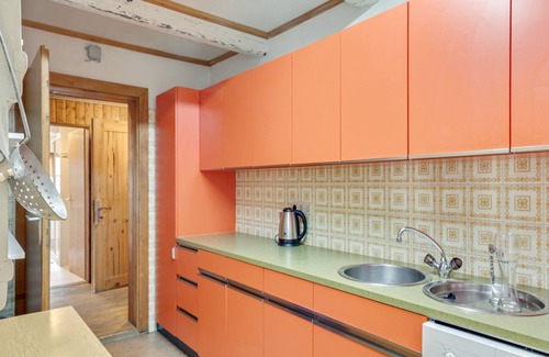 Matrei in Osttirol House | Cozy Holiday House in East Tyrol Near Ski Area & Kitchen