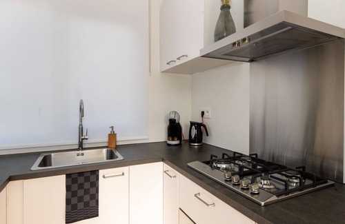 Westende Ski Chalet | Cozy Chalet in Middelkerke, Steps from the Ocean