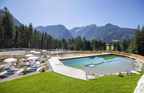 Schonbach Ski Chalet | Inviting Chalet Steps from Wildkogel Ski Arena with Pool