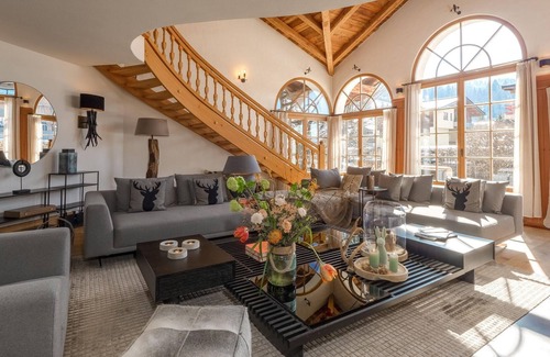 Sankt Johann in Tirol Villa | Chalet in St. Johann in Tyrol near Kitzbühel