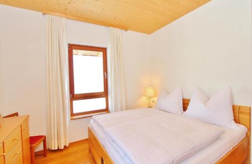 Sankt Johann in Tirol Apartment | Scenic Flat on the Ski Slope with Family-Friendly Amenities