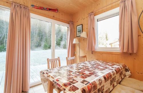 Stadl an der Mur Ski Chalet | Inviting Chalet in Stadl an der Mur with Family-Friendly Terrace