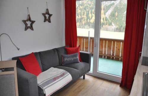 Steeg Apartment | Cozy Apartment in Steeg for Nature Lovers and Families