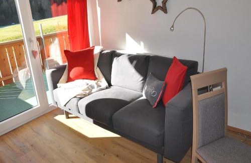 Steeg Apartment | Cozy Apartment in Steeg for Nature Lovers and Families