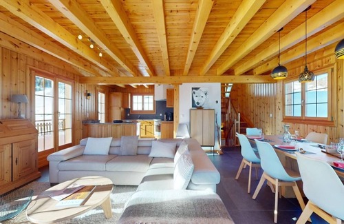Vex Ski Chalet | Chalet in Swiss Alps with Ski-In/Ski-Out