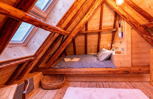 Huez-en-Oisans Ski Chalet | Chalet in Huez Village Steps from Ski Slopes & Family Friendly