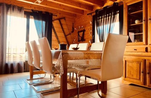 Onglieres Ski Chalet | Family-Friendly Chalet with 3 Bedrooms and Spacious Grounds
