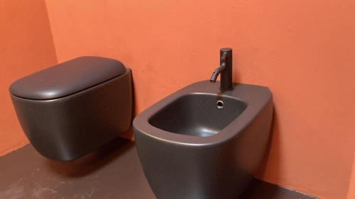 Milan Apartment | Experience the Charm of Chalet with Excellent Guest Ratings