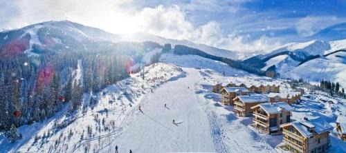 Jasna Apartment | Wellness Retreat at Chalet Jasná: Jacuzzi & Sauna Bliss
