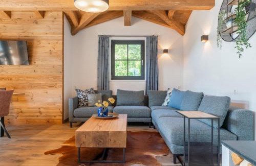 Wald im Pinzgau Ski Chalet | Relaxing Chalet Joep with Spa and Child-Friendly Amenities