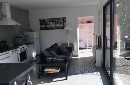 Jumilhac-le-Grand Ski Chalet | Pet-Friendly Retreat at Chalet - Jumilhac le Grand
