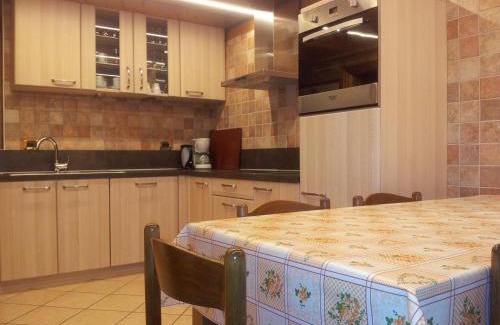 Arabba Apartment | Family-Friendly Retreat at Chalet Karin - Rated 8/10