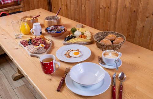 Kamnik Ski Chalet | Discover Chalet Košutnik: Pet-Friendly Mountain Retreat