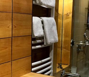 Kolasin Apartment | Unforgettable Chalet Kolašin: 4-Star Guest Rated Escape