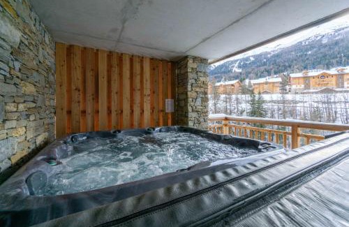 Val Cenis Apartment | Indulge at Chalet L'arcelle with Private Spa & Hot Tub