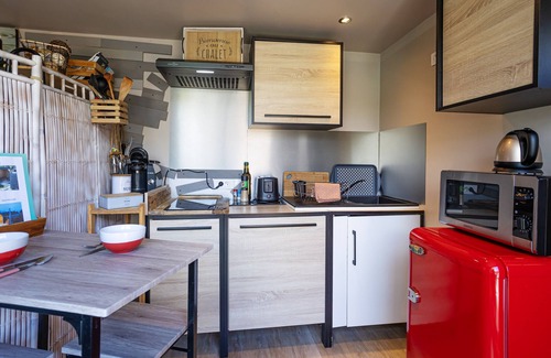 Monterblanc Ski Chalet | Chalet 'L'atypic': Private Terrace, Garden & Free Wi-Fi