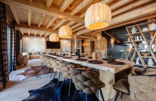 Saint-Francois-Longchamp Ski Chalet | Experience Luxury at Chalet Le Bouquetin with Spa & Pool