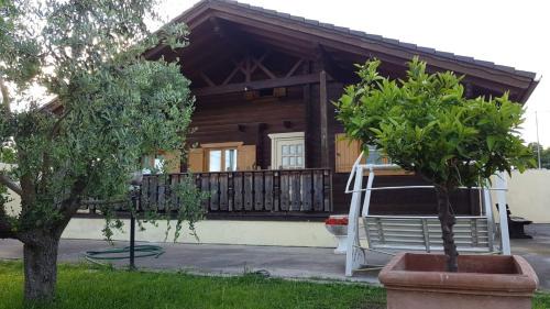 Ardea Ski Chalet | Family-Friendly Chalet with Ocean View & Pool Access