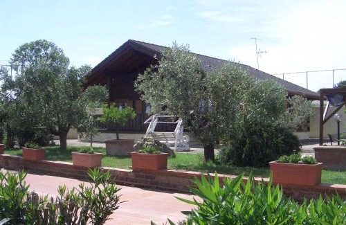 Ardea Ski Chalet | Family-Friendly Chalet with Ocean View & Pool Access