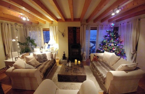 Autrans Ski Chalet | Chalet 'L'Orée Du Bois' with Mountain View, Private Terrace and Wi-Fi