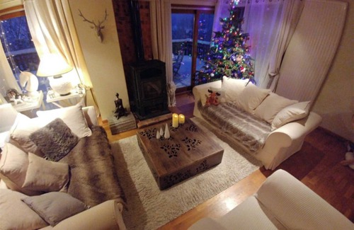 Autrans Ski Chalet | Chalet 'L'Orée Du Bois' with Mountain View, Private Terrace and Wi-Fi