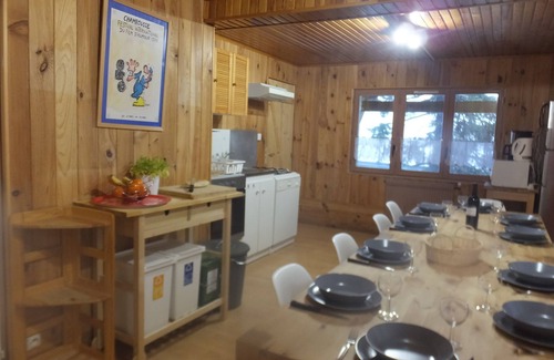 Chamrousse Ski Chalet | Discover Chalet l'Ourson: Pet-Friendly Retreat in Chamrousse