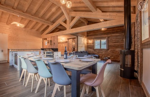 Villard-sur-Doron House | Cozy Chalet LA Devie - Family-Friendly Stay in Villard SUR Doron
