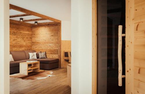 San Genesio Apartment | Child-Friendly Escape at Chalet La Flüta Arnica - Rated 9.8