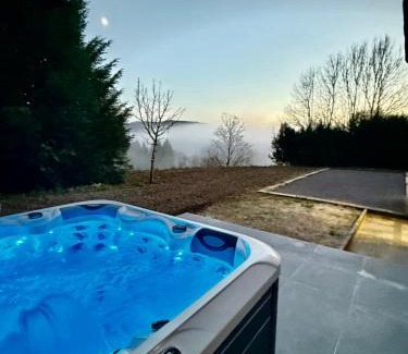 La Forge Ski Chalet | chalet la forgerie Piscine Jacuzzi Cinéma