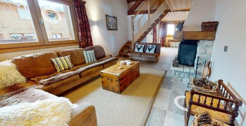 Meribel-Mottaret Apartment | Premier Chalet La Grande Ourse Meribel - Family & Pet Friendly