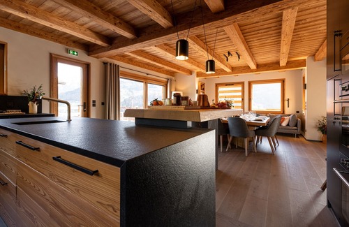 Manigod Ski Chalet | Relaxing Chalet La Manigodine with Private Pool & Spa