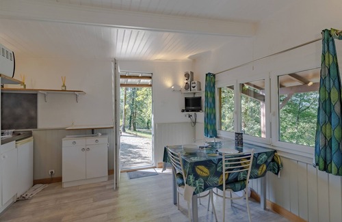 Paulin House | Unforgettable Stay at 'Chalet La Noyeraie En Périgord Noir'