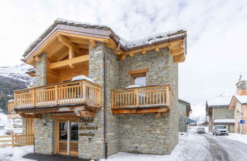 Val Cenis Apartment | Discover Chalet la Parrachée: 4-Star Family Escape