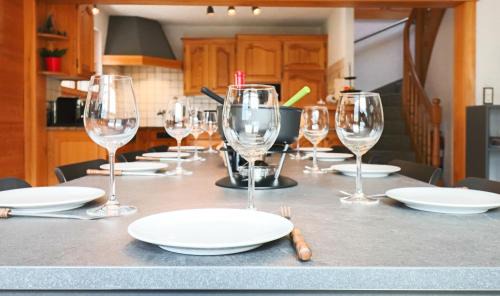Val d'Illiez Ski Chalet | Oceanfront Chalet La Pala: Rated 9.5/10 with Great Amenities