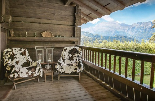 Manigod Ski Chalet | Discover Chalet La Vieille Ferme: Comfort with Kitchen & Breakfast