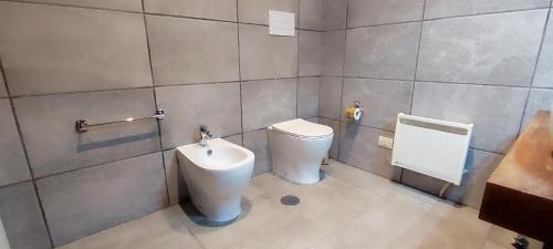 Taverna Bed & Breakfast | Experience Chalet Lago: Pet-Friendly with Top Reviews