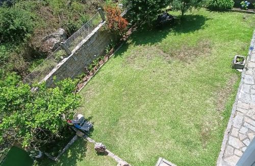 O Grove House | Pet-Friendly Chalet Lanzada with Oceanfront Views