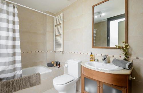 Latas House | Chalet las Margas