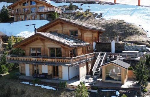 La Tzoumaz Ski Chalet | Comfortable Family Stay at Chalet le Grand Ours
