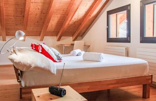 Chandolin-près-Savièse Ski Chalet | Experience Chalet Le Raccard: 4-Star Guest Rated Stay