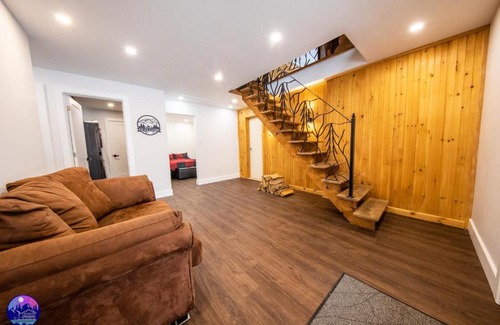 Saint Come Ski Chalet | Explore Chalet Le St-Côme: Spa, Pool & Billiards Await
