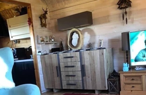 Montaillou Ski Chalet | Explore Chalet Les Dalmatiens: Family-Friendly Getaway