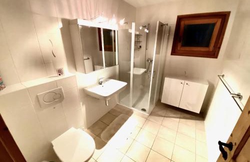 Morgins Ski Chalet | Discover Chalet Les Dalton: Family-Friendly Retreat in Morgins